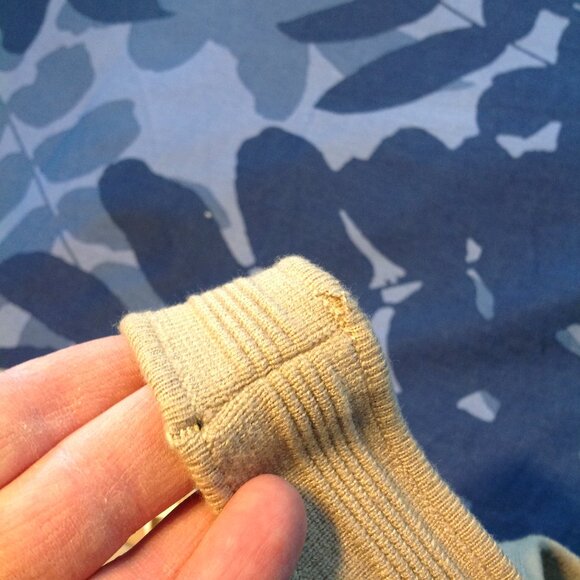 all : row The Millie Crop Tank Top Sweater Beige Tan M - Picture 5 of 10